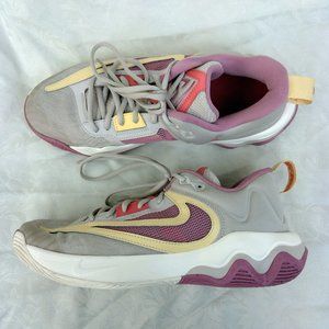 Nike Giannis Immortality 3 - Fossil Stone Celestial Gold - 8.5 Men, 10 Women